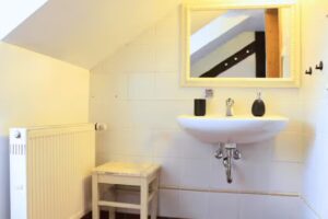 SEEZEIT Ferienwohnung an der Zinnmanufaktur