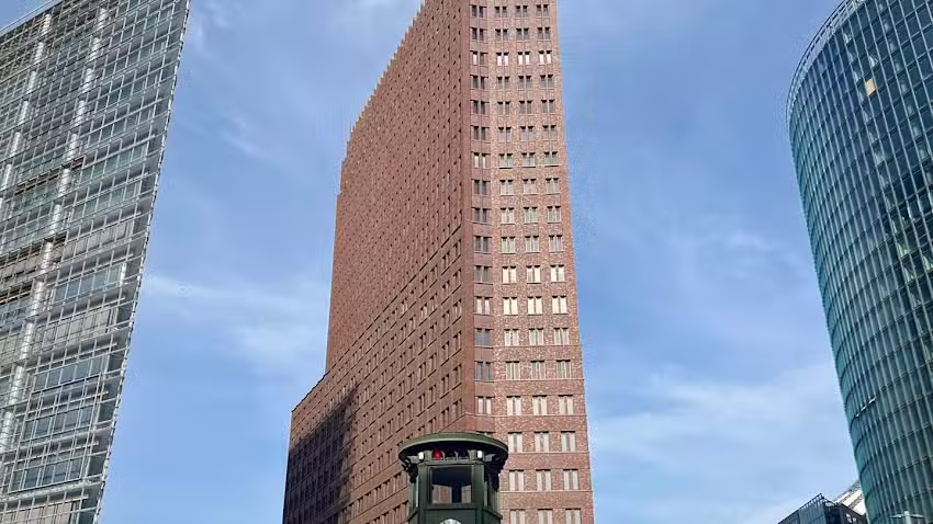 Signature by Regus