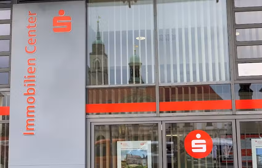 Sparkasse MagdeBurg – Beratungscenter