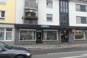 Town und Country Haus – IMMO-Expert GmbH