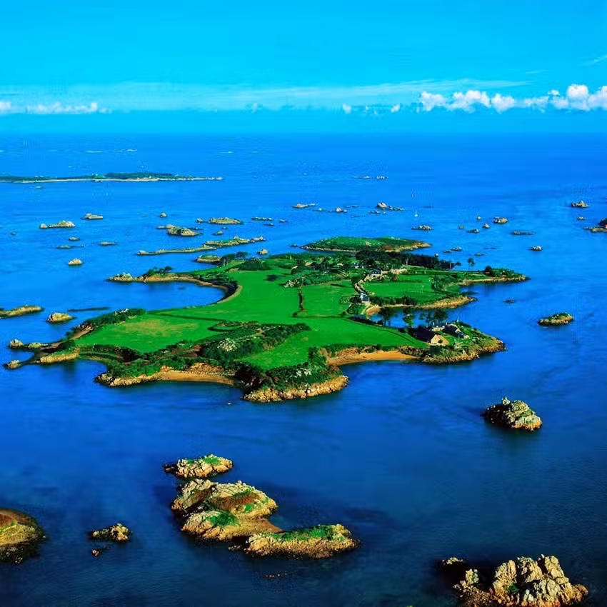 Vladi Private Islands GmbH