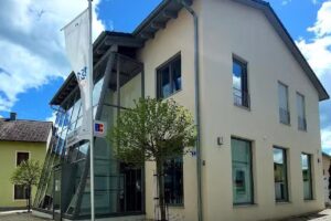 Volksbank Raiffeisenbank Bayern Mitte eG – Filiale Dollnstein