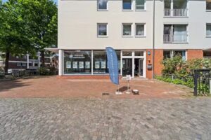 VON POLL COMMERCIAL Bremen