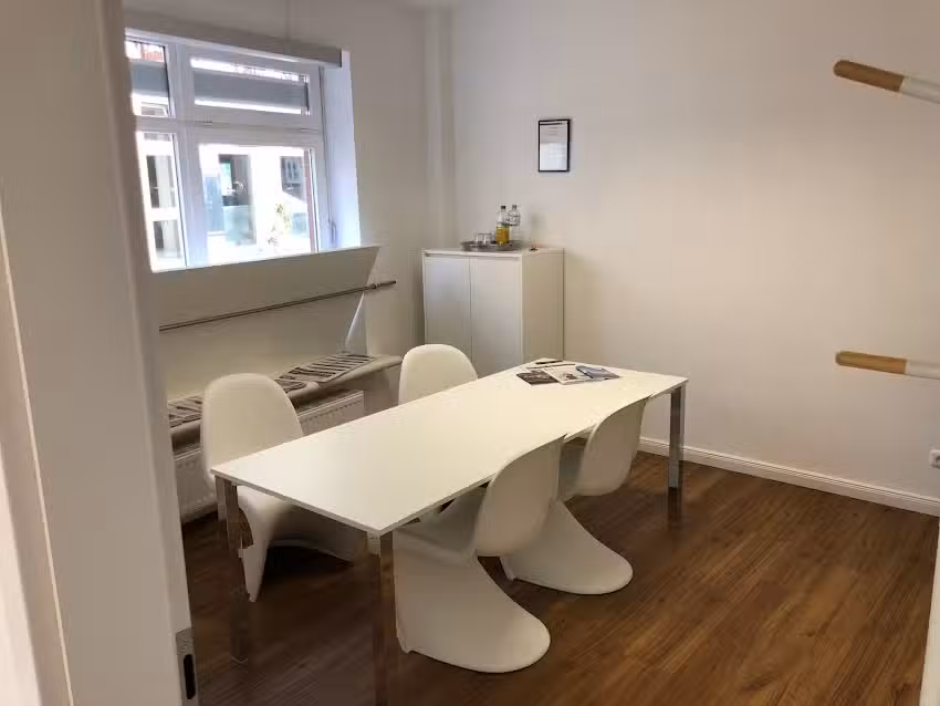 VON POLL IMMOBILIEN Stade