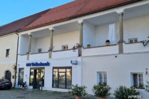 VR-Bank Ostbayern-Mitte eG, Beratungszentrum Schwarzach
