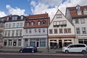 VR-Immobilien & Service GmbH