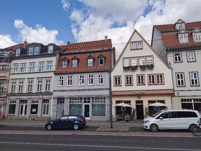 VR-Immobilien & Service GmbH